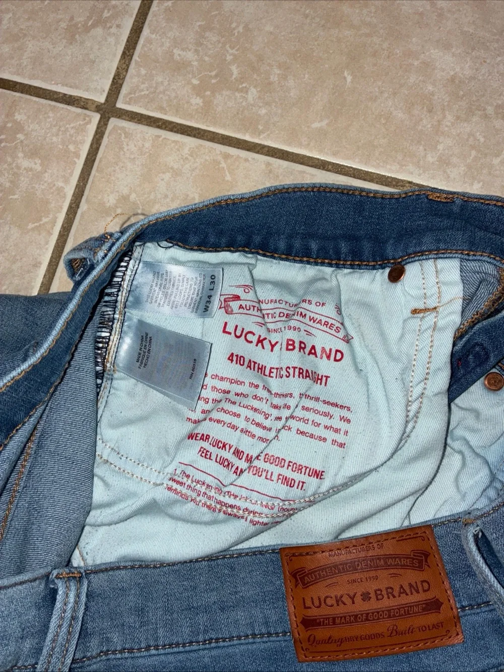 Lucky Brand 410 Athletic Straight  Jeans Mens 34 Blue Dark Wash Stretch Denim